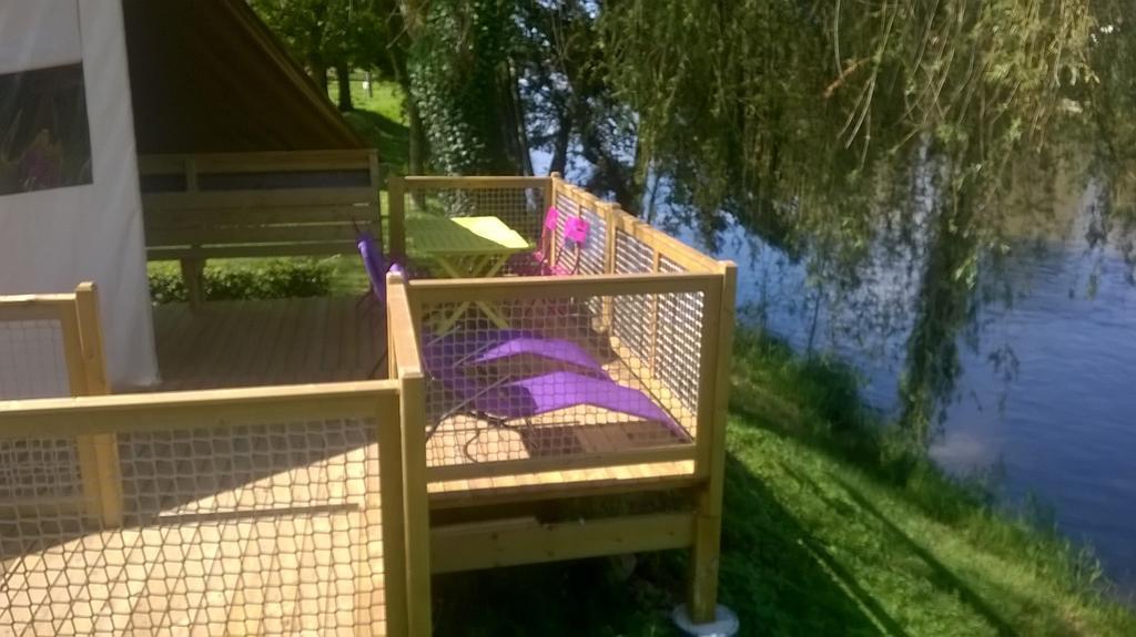 Des Ribieres Campsite Confolens